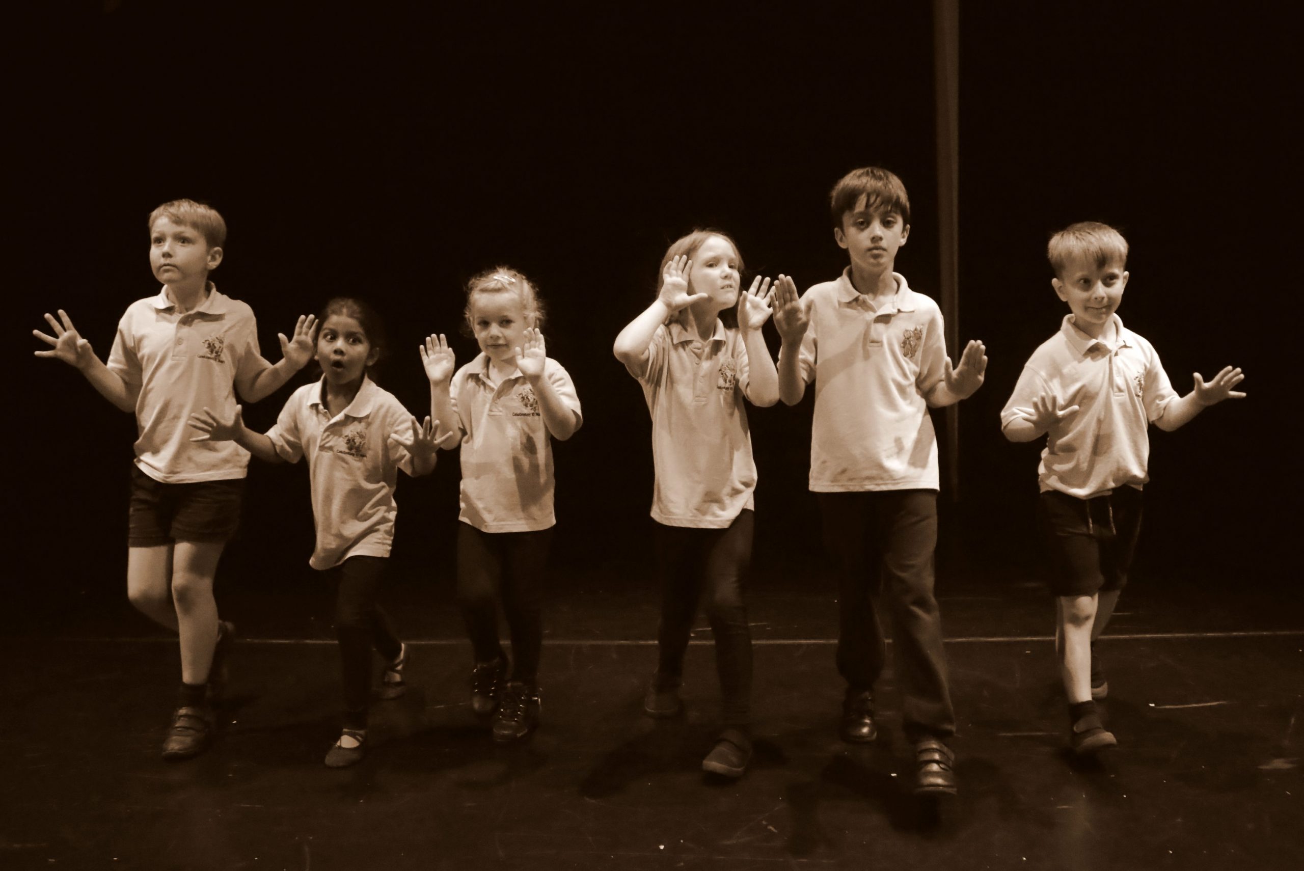 Children in Stageability drama class in Berkshire